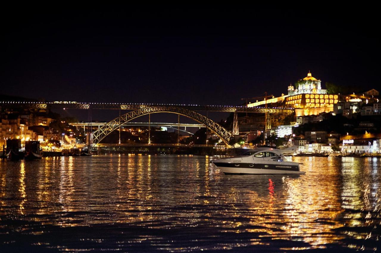 Porto Private Yacht- Accommodation Douro River Eksteriør billede