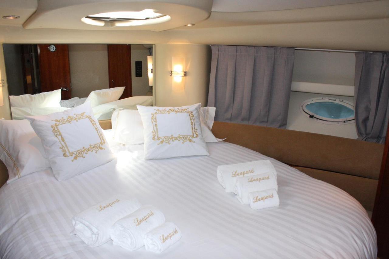 Porto Private Yacht- Accommodation Douro River Eksteriør billede