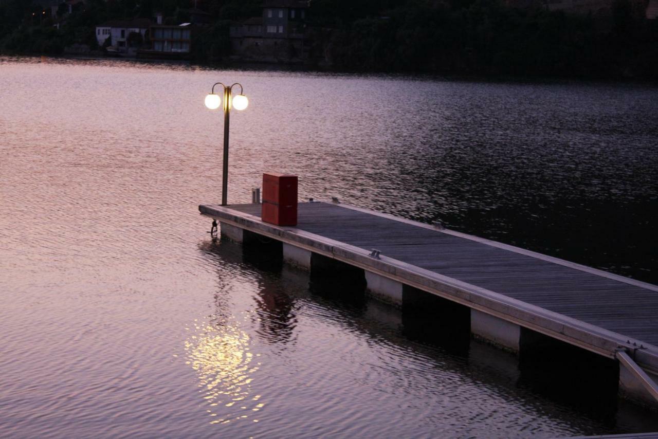 Porto Private Yacht- Accommodation Douro River Eksteriør billede