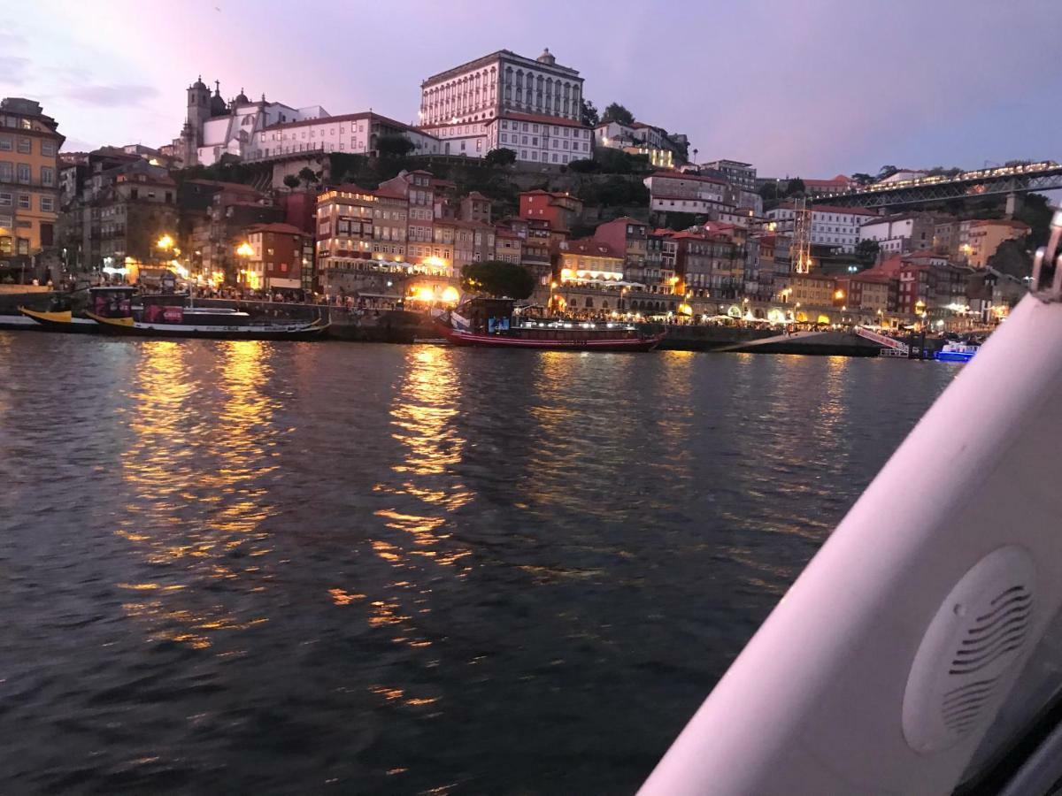 Porto Private Yacht- Accommodation Douro River Eksteriør billede